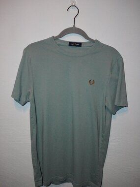 Fred Perry Ringer Light Green Cotton T-Shirt Small Golden Logo